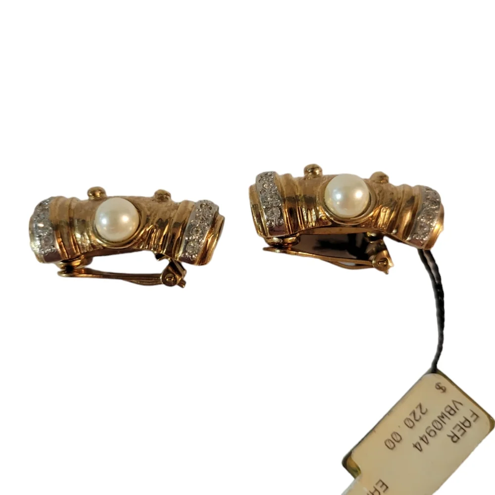 Vintage Vogue Bijioux Clip Earrings Italy NOS